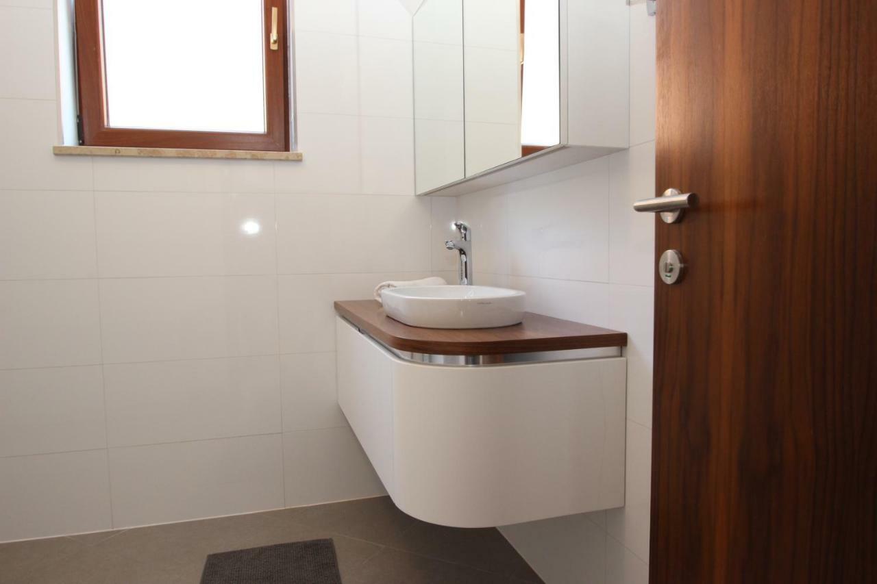 Villa Dora Vabriga Tar-Vabriga 外观 照片