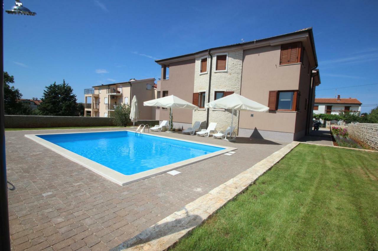 Villa Dora Vabriga Tar-Vabriga 外观 照片