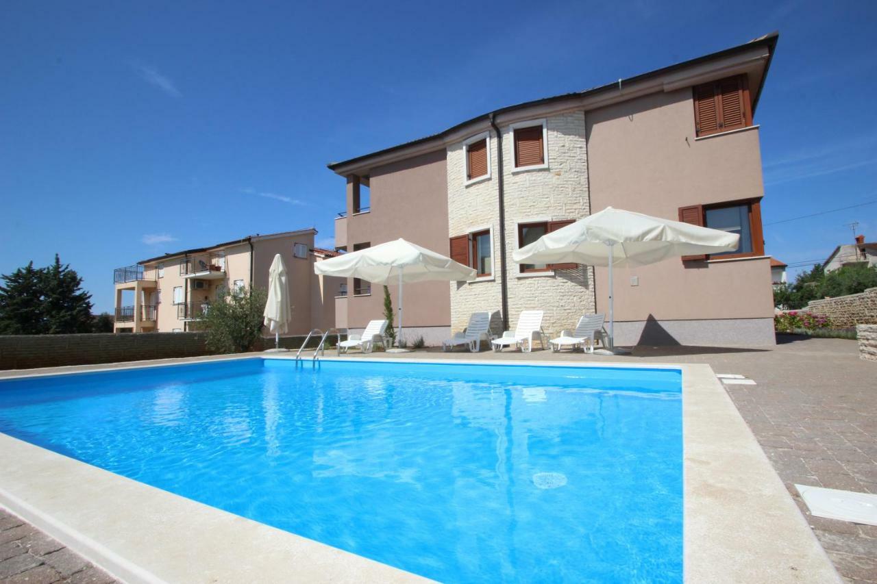 Villa Dora Vabriga Tar-Vabriga 外观 照片